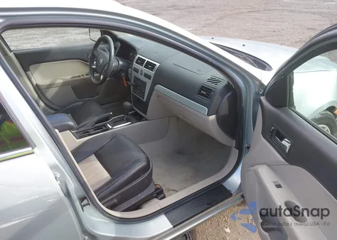 2006 Mercury Milan V6 Premier z USA, uszkodzony, nr VIN 3MEHM081X6R634377